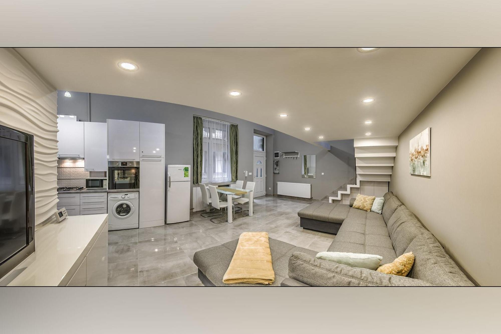 Glamorous - Oktogon Center Apartmán